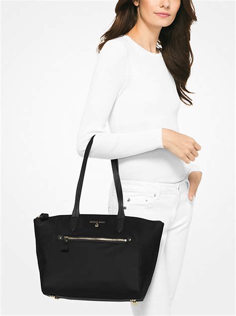 kelsey medium nylon tote bag